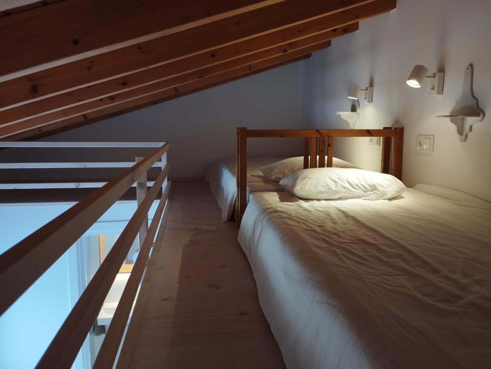 Endless Summer Surf House Aljezur Room photo